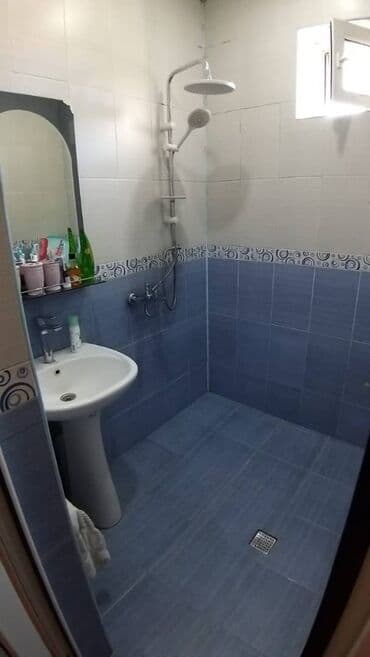 qaracuxurda ev: 130 kv. m, 3 otaqlı — 9