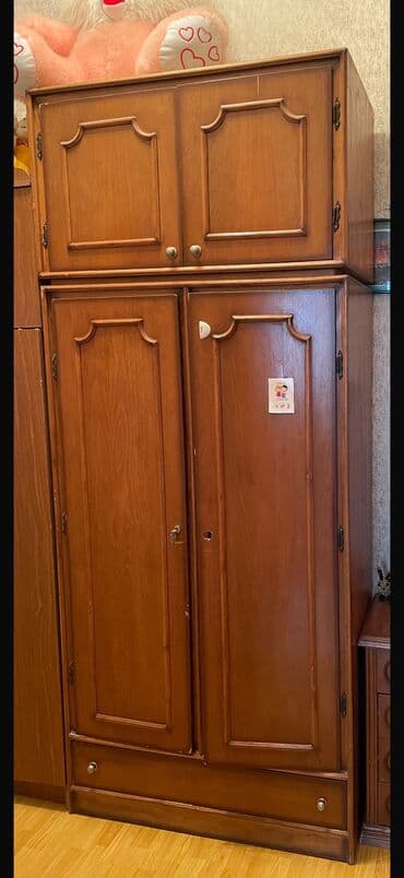 sfaner islenmis: İşlənmiş, Açılan, 3 qapılı Düz dolab, Qarderob, paltar dolabı — 2