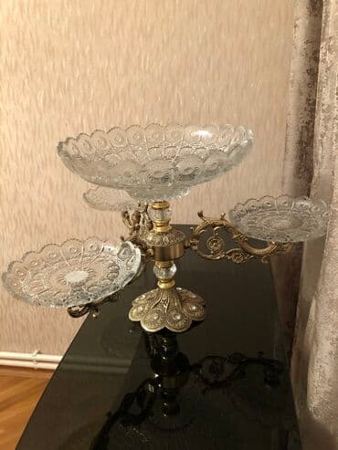 qızıl gül buketi: Vazalar — 2