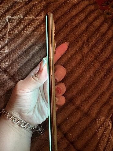 qədimi telefonlar: Infinix HOT 30i, rəng - Yaşıl, Sensor — 2