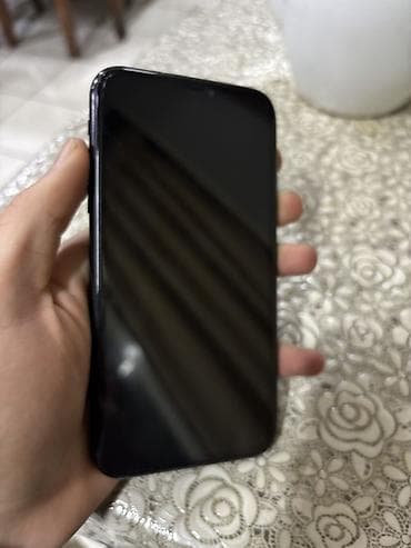 apple imac: IPhone Xr, 128 GB, Qara, Face ID — 2