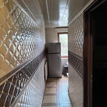 binə atçiliq: Bine Merkezde. İkinci mərtəbə Orta Blok. Bazar Məktəb Bağça və bir çox — 2
