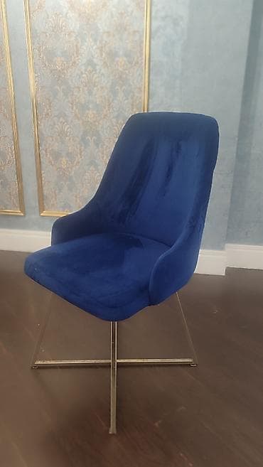 işlenmiş stul: Mavi məxməri kreslolar - Rəng: dərin kobalt mavi - Material: yumşaq — 1