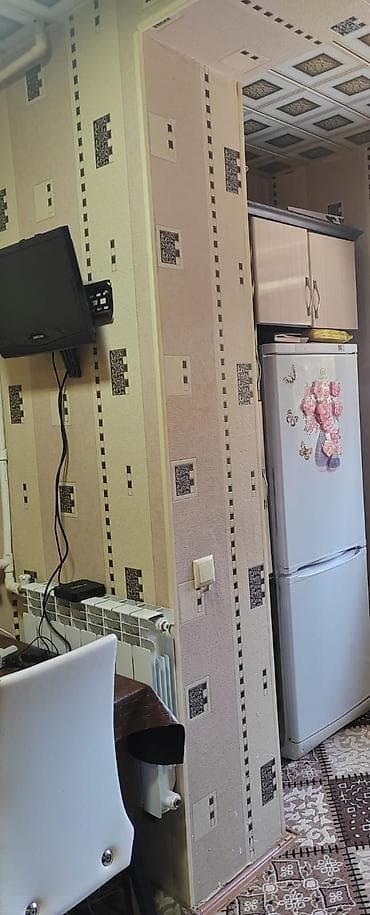 koroglu kirayə ev: 🔥 TƏCİLİ EV SATILIR! 🔥 🏠 3 otaqlı mənzil (qanuni sənəddə 2 otaqlı — 6