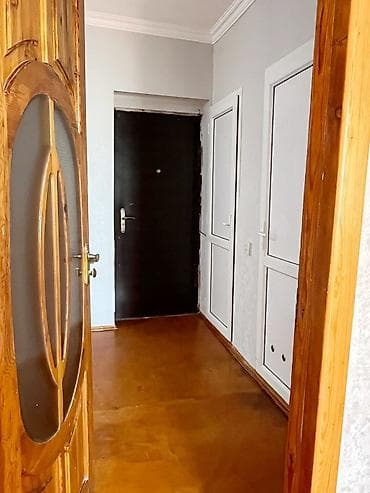 kirayə evler zabrat: Sumqayıt şəhəri, 13 mkr, 9/1 i, 2 otaq 3 otaqlıya düzəlib,otaqların — 4