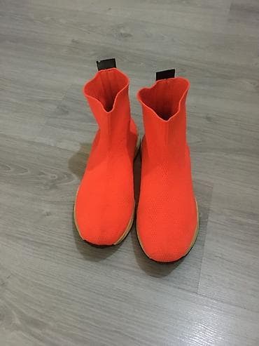 Botinkalar: Məhsul: Parlaq narıncı rəngli slip-on idman ayaqqabısı - Model — 2