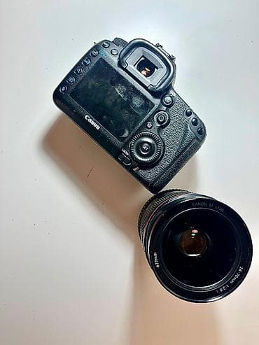 canon mark 2: Sensor: 22.3 MP Full Frame pro sensor. Probeq (Shutter count): Heç 50k — 2