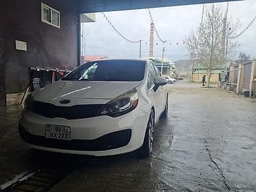 toyota satış mərkəzi: Kia Rio: 1.6 l | 2013 il Sedan — 9