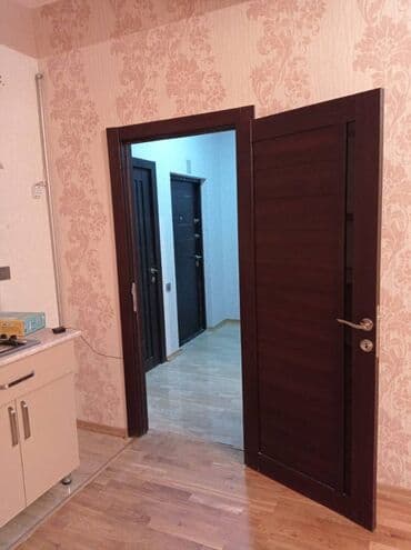 kirayə restoran: Ev esyasizdir yeni yemir olunub Kombi sistemi var metbex mebeli qaz — 3