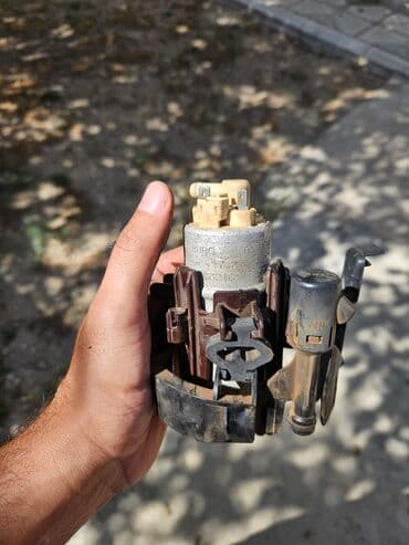 Ötürücü qutuların detalları: Avtomobilin yanacaq sisteminin əsas hissələrindən biri olan bu yanacaq — 1