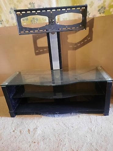 suse masa: Düz TV altlığı, Polkalı, Şüşəli — 2