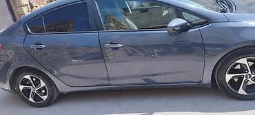 sam diskiler: Kia Forte: 1.8 l | 2016 il Sedan — 4