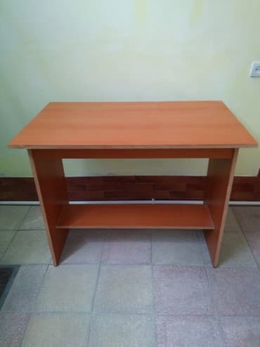 Kompüter masası, İşlənmiş lalafo.az -da Kompüter masası, İşlənmiş