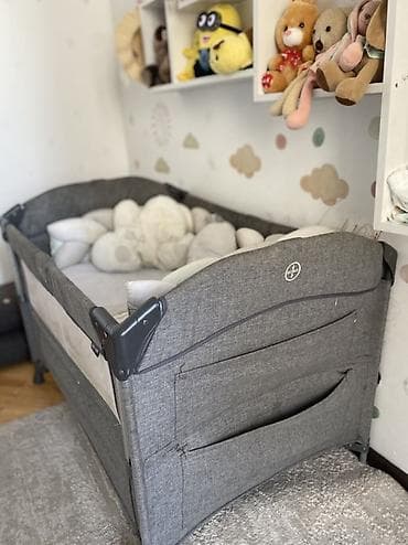 manej besik: Oğlan və qız üçün, Dördbucaq, Beşik, Dəst ilə, Matras ilə, Yellənmə mexanizmsiz — 8