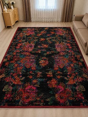 Qarabag palazi 2/360 . 1 defe yuyulub.tedbirde islenib. Qiymet 70 azn — 1