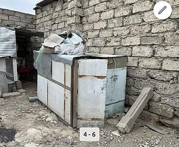 qapi demir qapi seyf qapi: Metall və taxta materiallardan yığılmış iri ölçülü həyət/təsərrüfat — 3