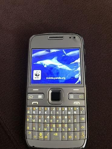 philips xenium 9@9s: Nokia E72, rəng - Gümüşü, Düyməli — 2