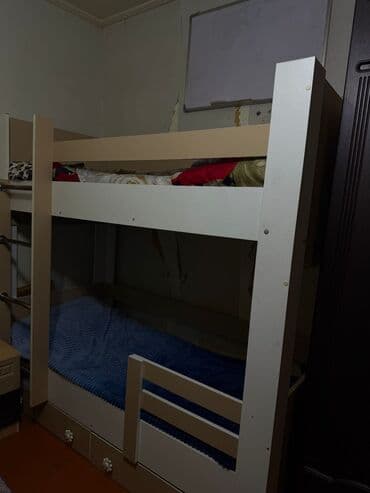 sadə asma tavanlar: Dilek…2 mərtəbə carpayi satilir 140 azn Uzunu 1.90 Eni 85. Matras — 1