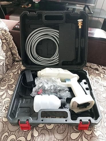 Portativ akkumulyatorlu mini yuyucu/püskürdici seti Komplekt: -