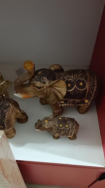 qedimi pullar: Suvenir.yenidir.basqa suvenirler de var.yazin vatsapda sekilleri — 3