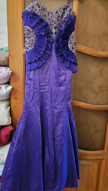 женские платья комбинация: Qadın geyimləri paketi – 3 ədəd don 1) Ağ əsaslı, iri xallı yay donu — 4