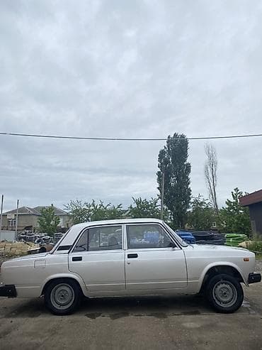 hyundai elantra 2009: VAZ (LADA) 2107: 1.7 l | 2010 il 56000 km Sedan — 8