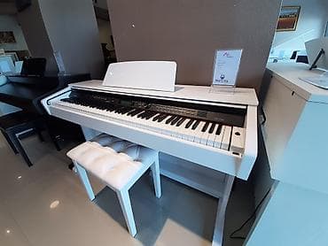 Medeli elektro Piano.10% endirim bashladi. Akustik pianonun səslənməsi