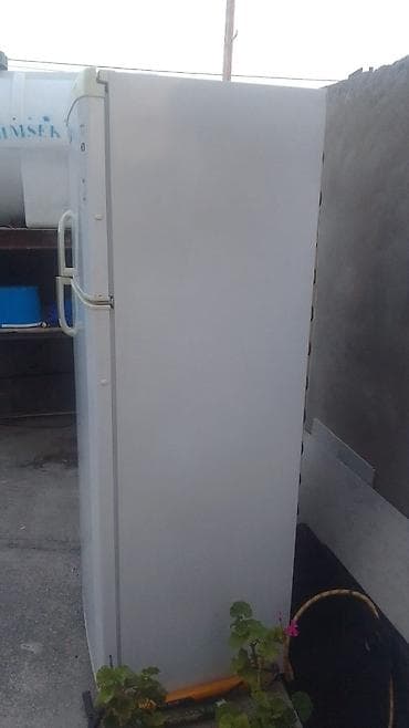 soyuducu qablari: BEKO iki qapılı soyuducu - Üst hissədə dondurucu, alt hissədə — 1