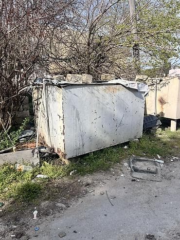 suse saxlama qablari: Bak, Metal, 2500 l l — 2