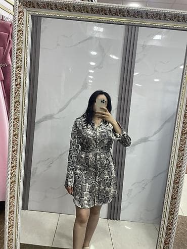 Qadın köynək-don - Model: Önü düyməli, beldən kəmərlidir - Naxış