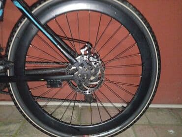 qalin tekerli velosiped: SAFT dağ velosipedi - Güclü dəmir tipli çərçivə, idman yönümlü — 4