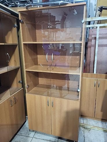Vitrinli saxlama şkafı - ofis dolabı ikinci əl . hündürlük 180 sm lalafo.az -da Vitrinli saxlama şkafı - ofis dolabı ikinci əl . hündürlük 180 sm