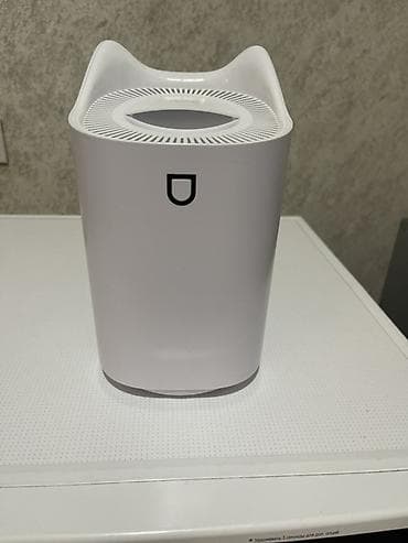 kondisioner bk 2500: Hava nəmləndiricisi - Rəng: ağ, - Üst hissədə dairəvi hava çıxışı və — 2