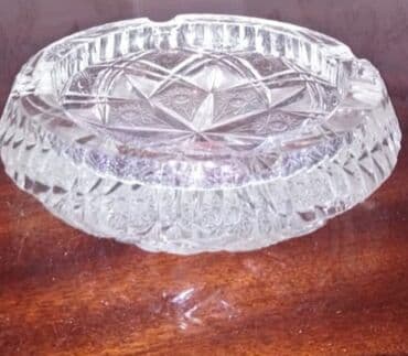 вазы для цветов чехия богемия: Kəsimli kristal kül qabı - Material: qalın, şəffaf kəsimli kristal — 1