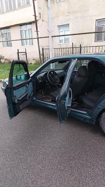 tap.az avtomobiller: Mercedes-Benz C-Class: 1.8 l | 1996 il Sedan — 8