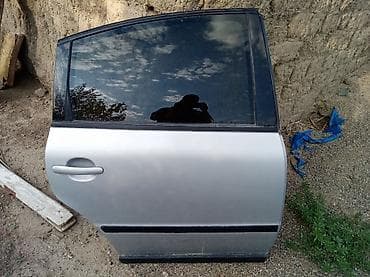 avtomobiller: Sol arxa, Volkswagen passat b5, 1999 il, ABŞ, Ünvandan götürmə — 3