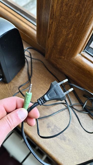 maqintafon kalonka: İşlənmiş Genius Kolonka, Növ - Kompüter üçün, rəng - Qara — 3