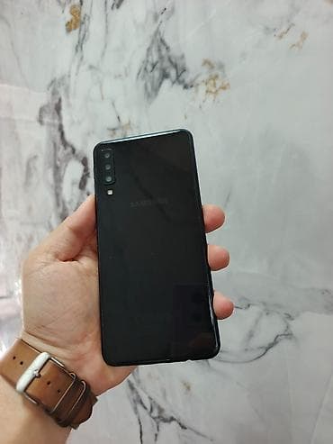 Samsung Galaxy A7 2018, 64 GB, rəng - Qara, Zəmanət, Barmaq izi, Simsiz şarj