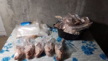 •Təmiz Bütov Kənd Toyuğu 1) Rus istehsalatı olan 600litr həcmi