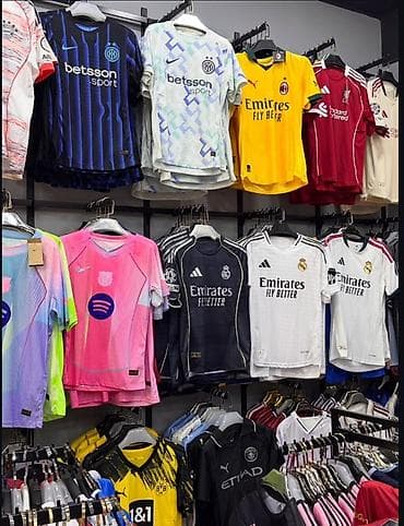 детская футбольная форма: •Orijinaldan daha keyfiyyətli premium versiyalar❗️ •Metrolara — 1