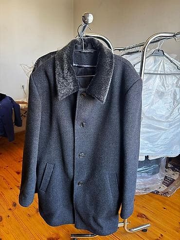 kurkalar: Kişi paltosu – tünd boz rəng, klassik düz kəsim. -Ölçü: 48/50 - — 2