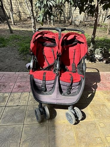 yelləncək stul: Əkizlər üçün araba — 2