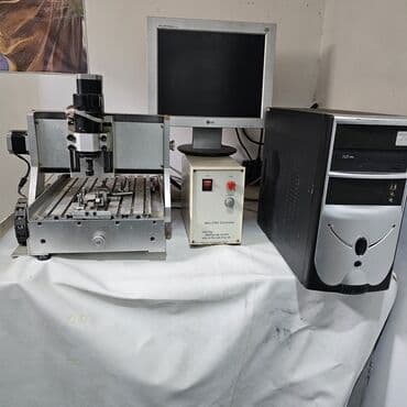 Laqondalar: Mini CNC Freze Komplekti Tərkib: - Alüminium gövdəli 3 oxlu mini CNC — 1