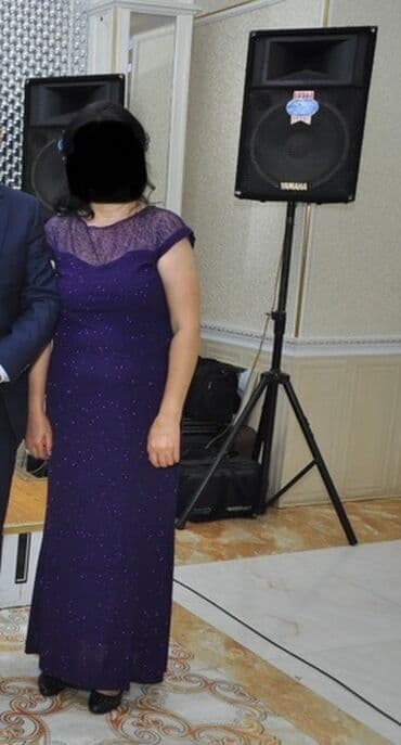 коктейльные платья в баку: Bir geyinilib.150 azn alinib. 40-42-44 bedenler geyine biler — 1