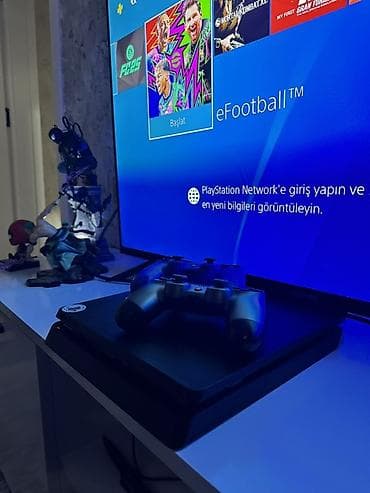 Sony PlayStation 4 Slim oyun konsolu 2 eded pult icindeki oyunlar — 2