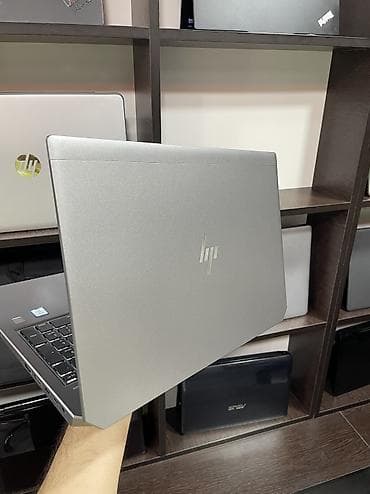predator notebook: HP ZBook, 15.6 ", Intel Core i7, 512 GB — 4