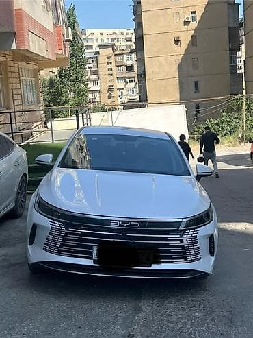 cayenne krilo 2013: BYD Destroyer 05: 1.5 l | 2025 il 62000 km Sedan — 2