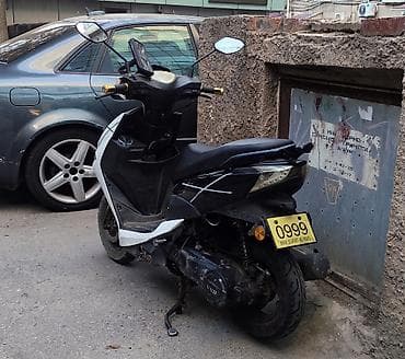 - NNB, 125 sm3, 2022 il, 9999 km