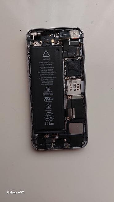 apple macbook: IPhone 5s — 2