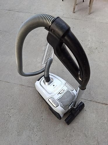 Eurolux tozsoran – 2800W Xüsusiyyətlər: - Güc: 2800W yüksək sorucu — 6